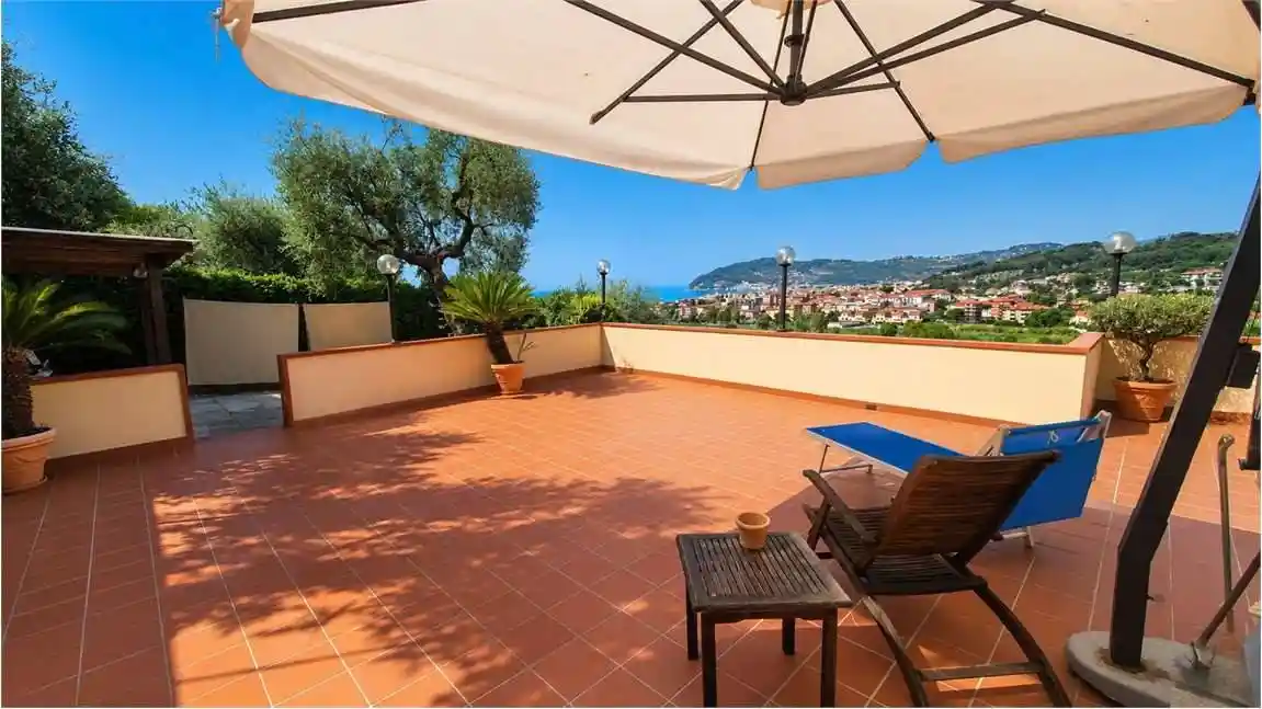 Villa in vendita a Cervo