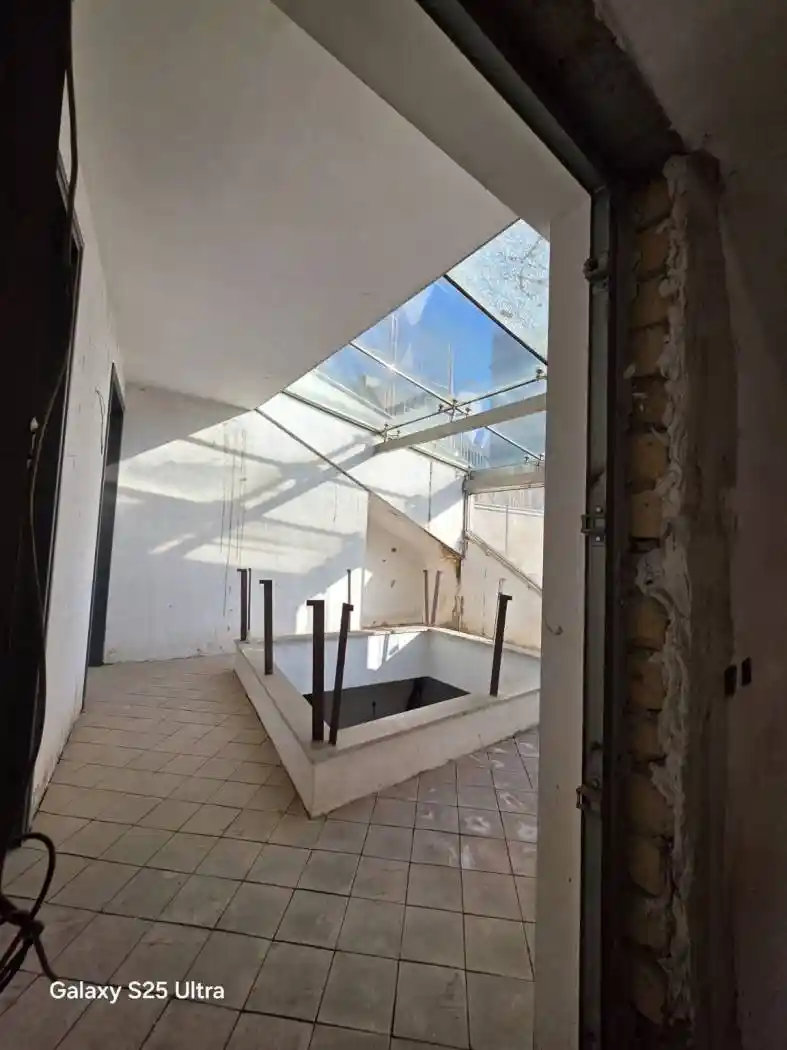 Palazzo - Edificio in vendita a Saviano