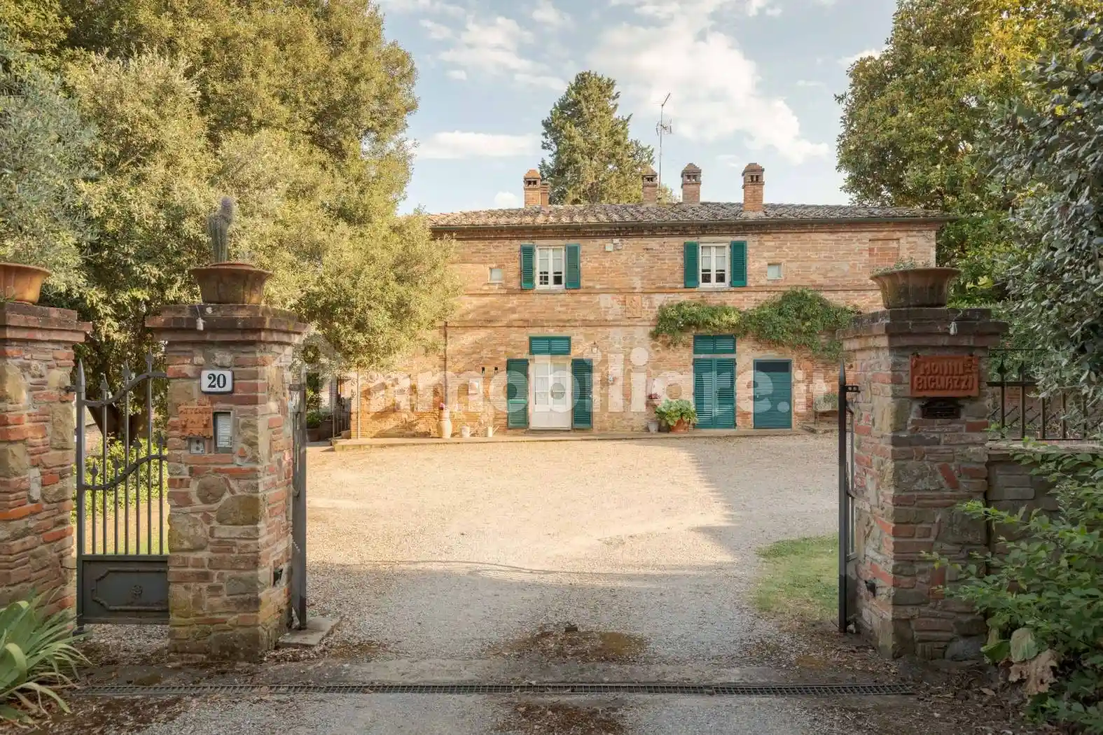 Rustico - Casale in vendita a Foiano della Chiana