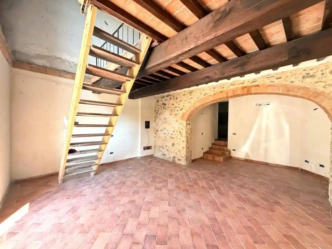 Casa indipendente in vendita a Montecatini-Terme