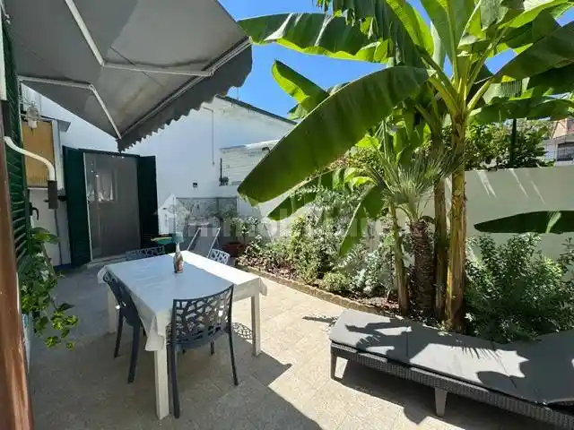 Villa in vendita a Viareggio
