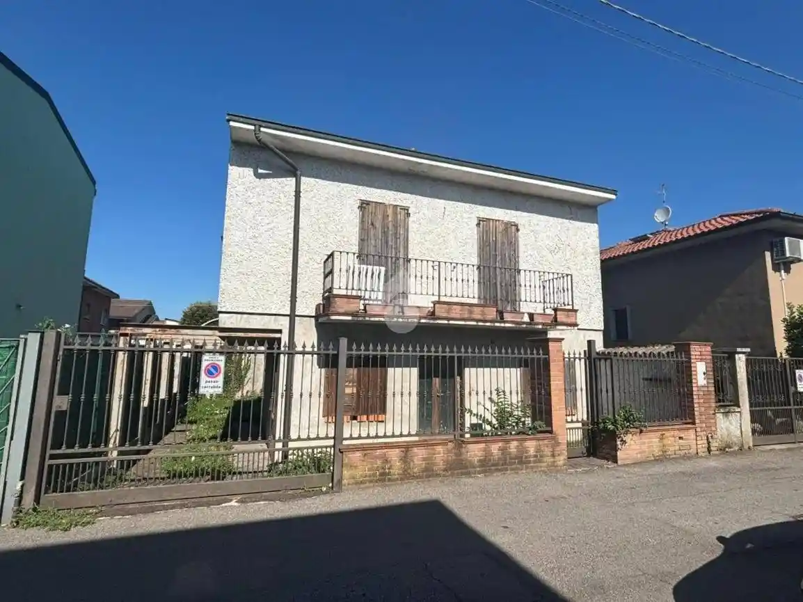 Villa in vendita a Rivolta d'Adda