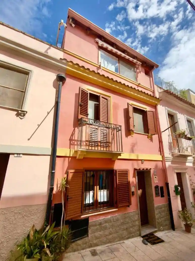 Appartamento in vendita a Cagliari