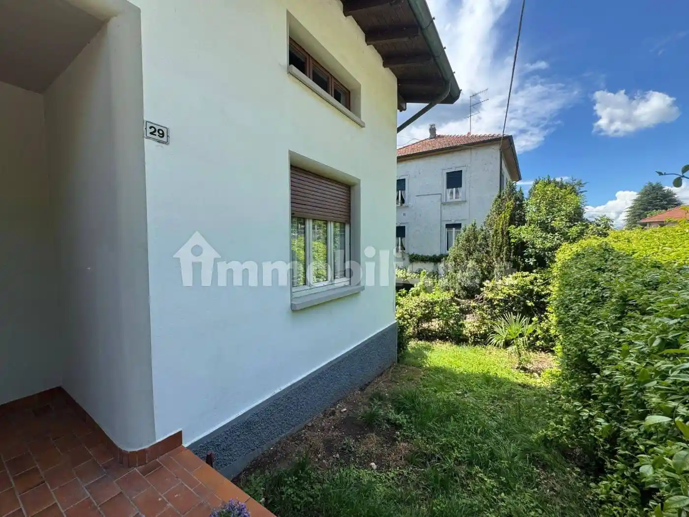 Villa in vendita a Biandronno