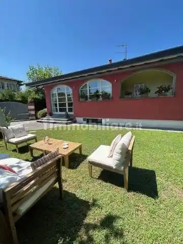 Villa in vendita a Forte dei Marmi
