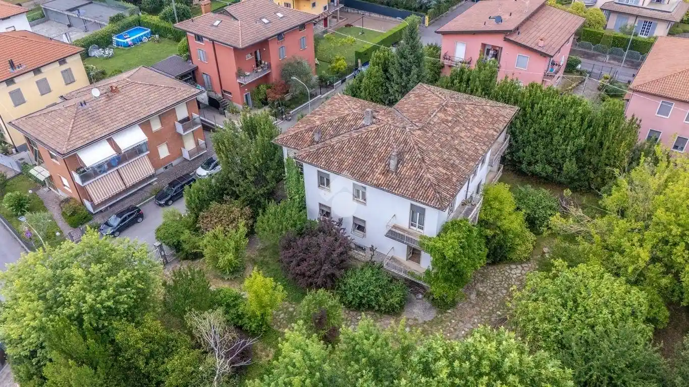 Villa in vendita a Bergamo