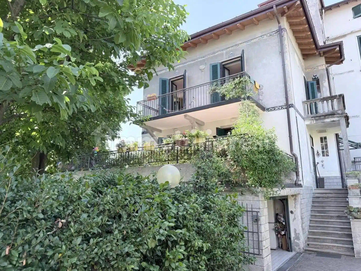 Casa indipendente in vendita a Varese