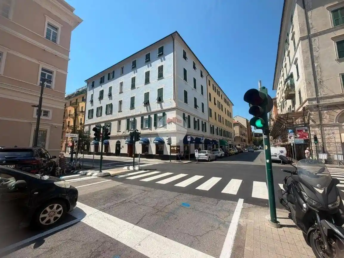 Appartamento in vendita a Savona