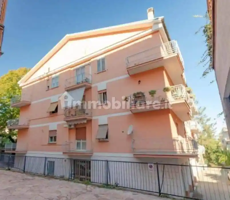 Appartamento in vendita a Viterbo