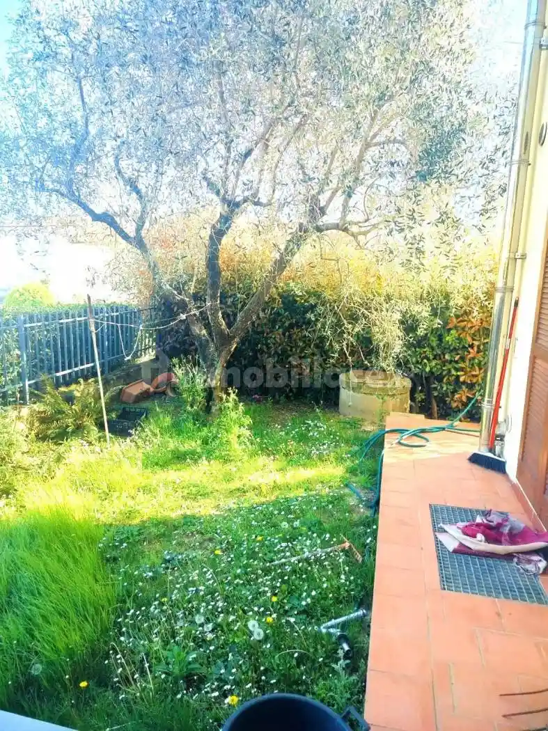 Villa in vendita a Montale
