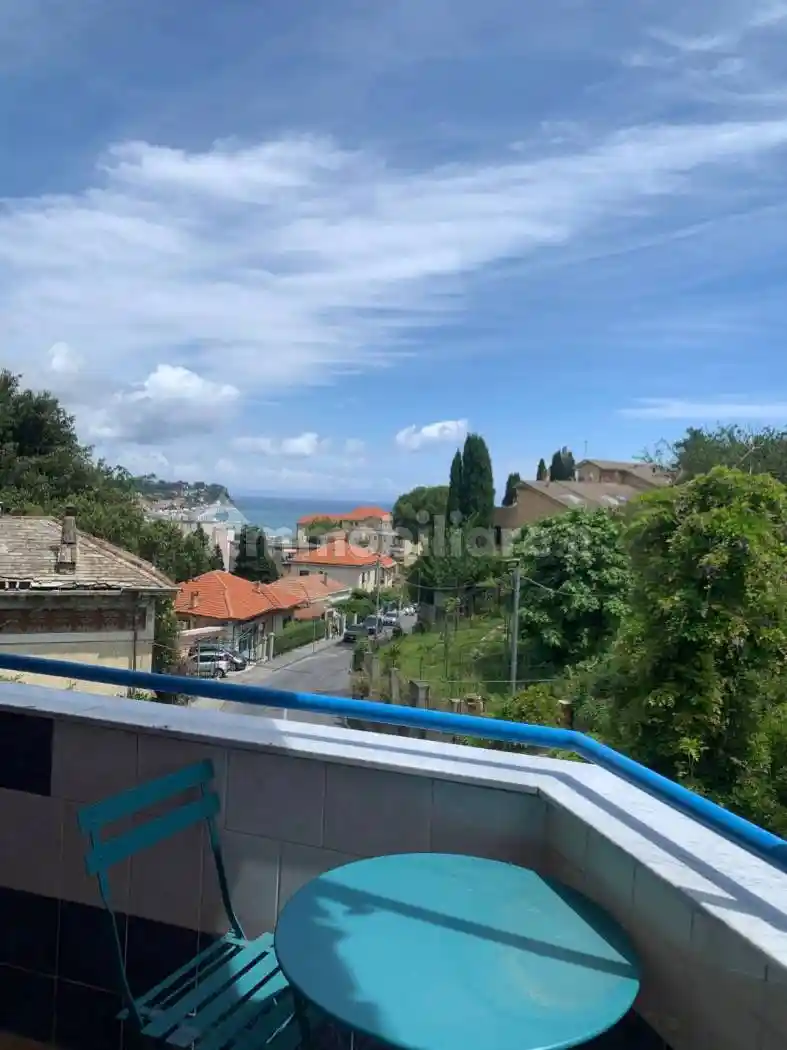 Appartamento in affitto a Albissola Marina