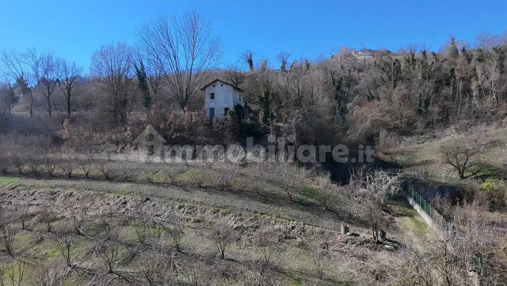 Casa indipendente in vendita a Alba