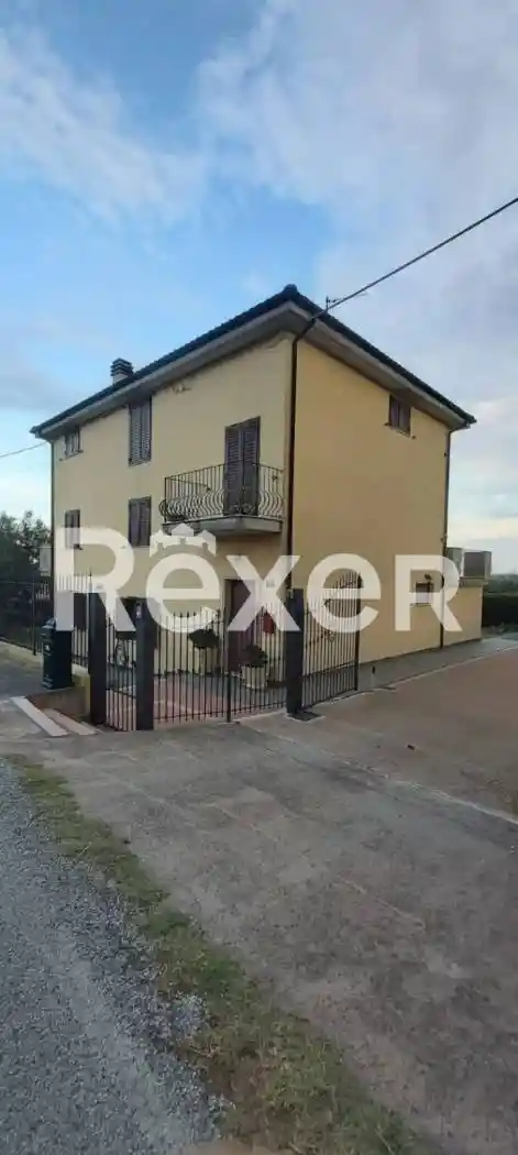 Villa in vendita a Cossignano