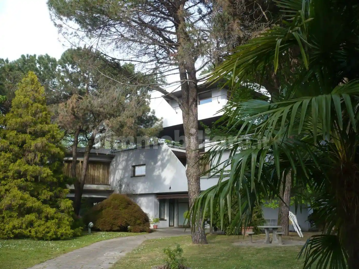 Villa in vendita a Casorate Sempione