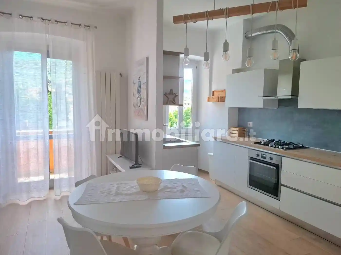 Appartamento in vendita a Pietra Ligure
