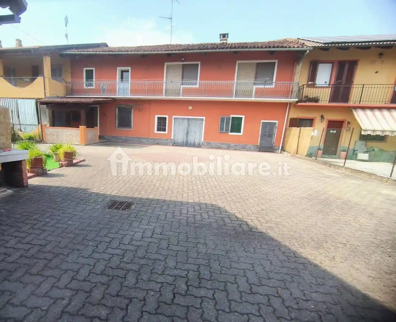 Villa in vendita a Crescentino