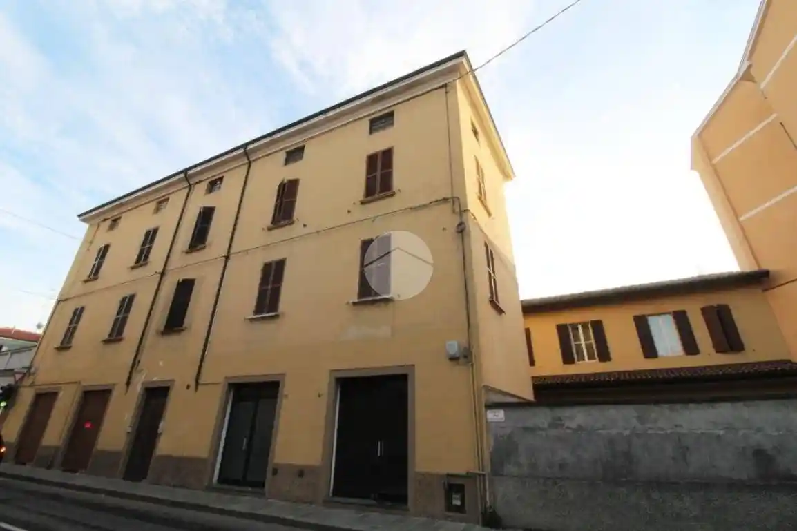 Appartamento in vendita a Langhirano