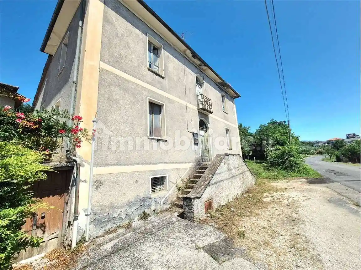 Rustico - Casale in vendita a Monte San Giovanni Campano