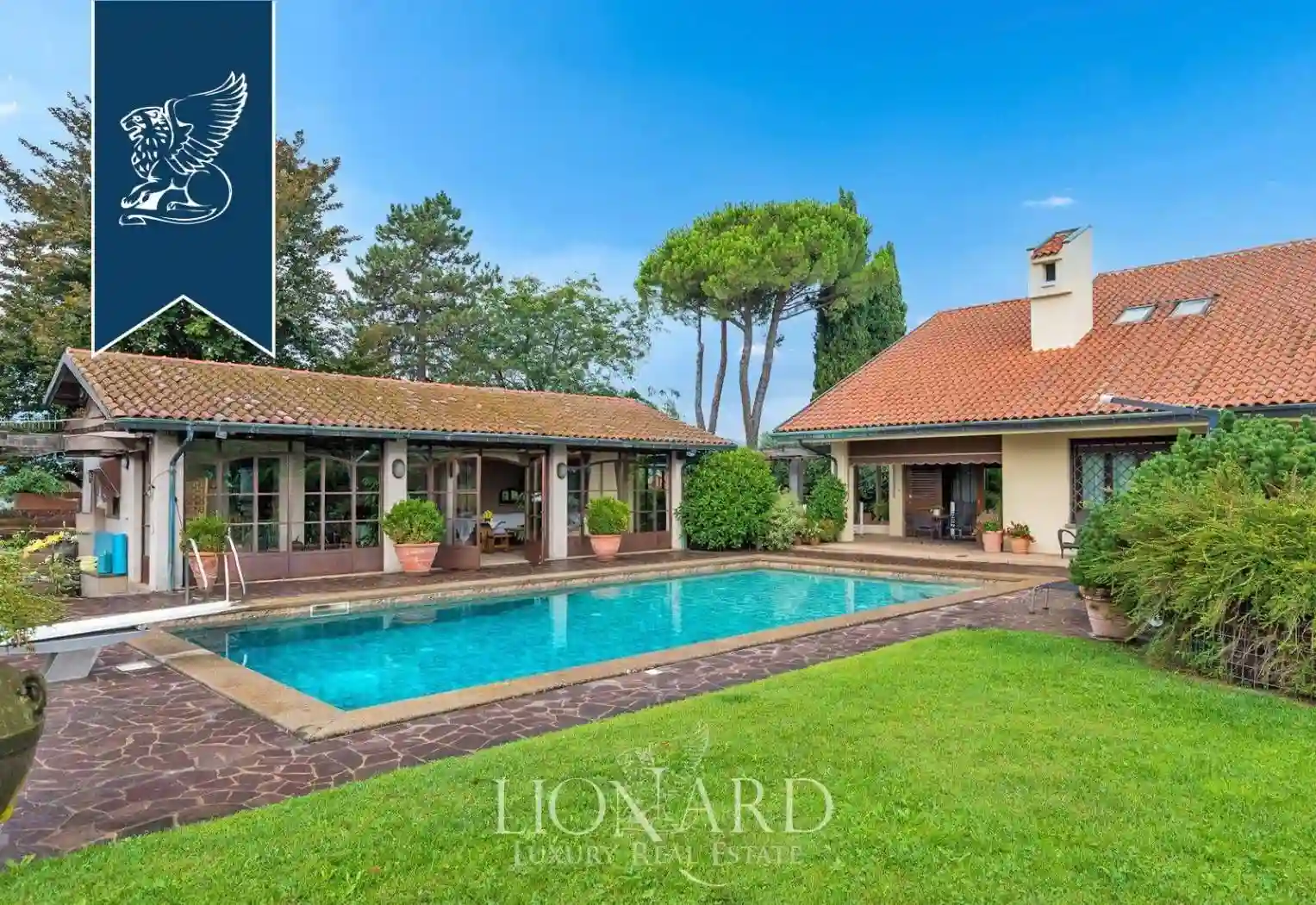 Villa - foto 2