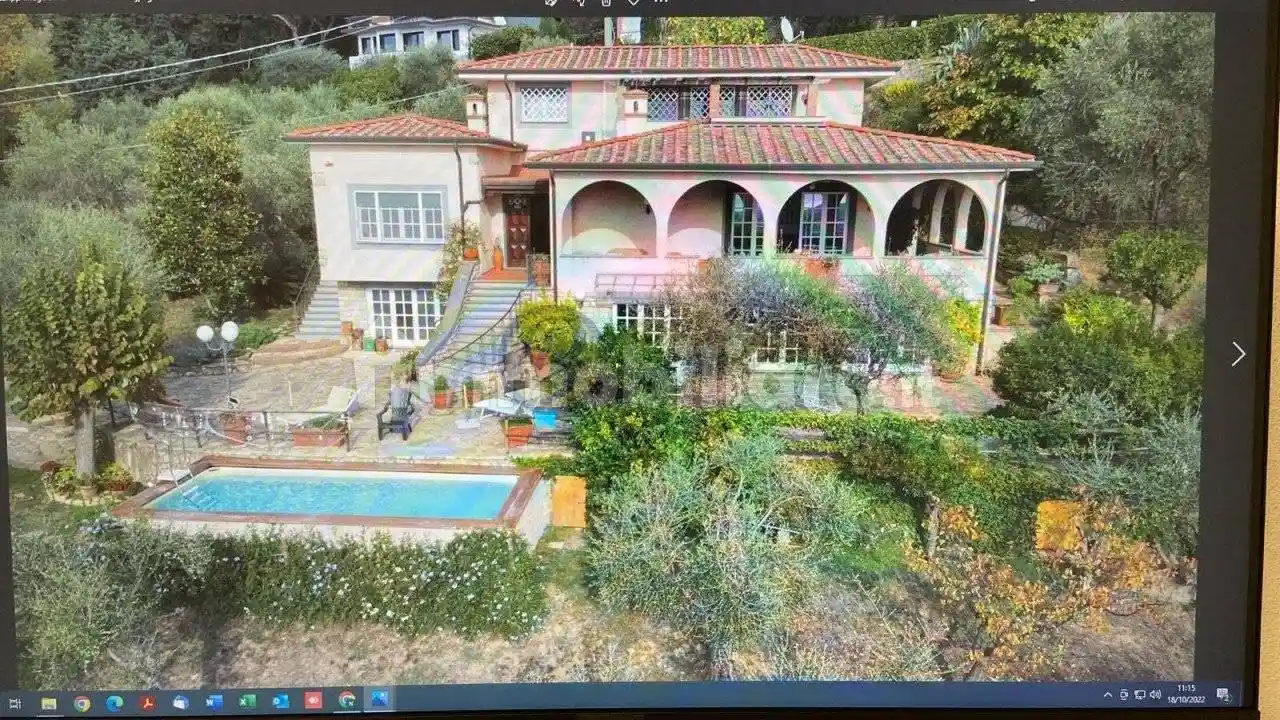 Villa in vendita a Massarosa