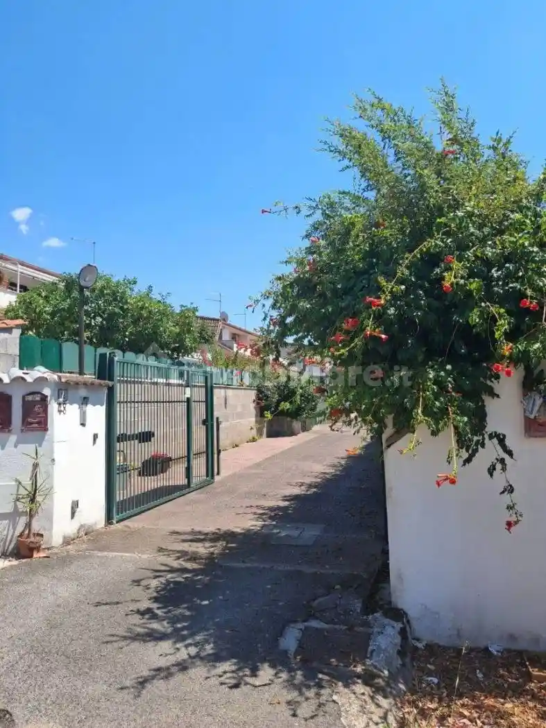 Villa in vendita a Ardea