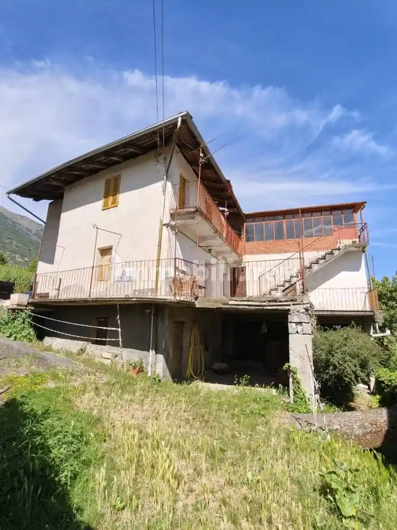 Rustico - Casale in vendita a Saint-Christophe
