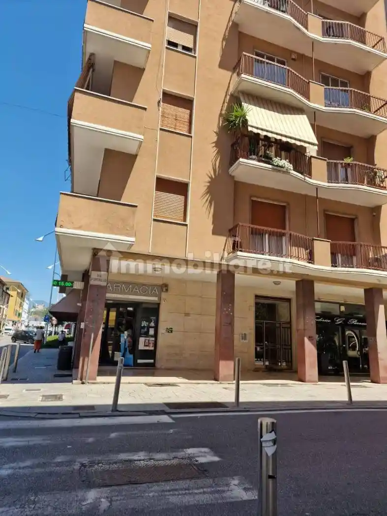 Appartamento in vendita a Brescia