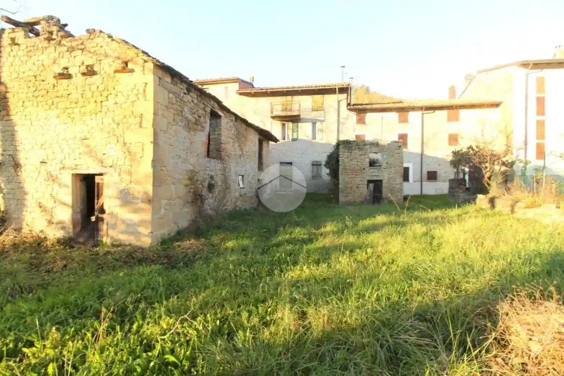 Rustico - Casale in vendita a Neviano degli Arduini