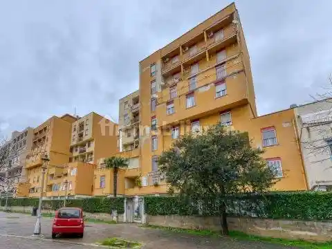 Appartamento in vendita a Salerno