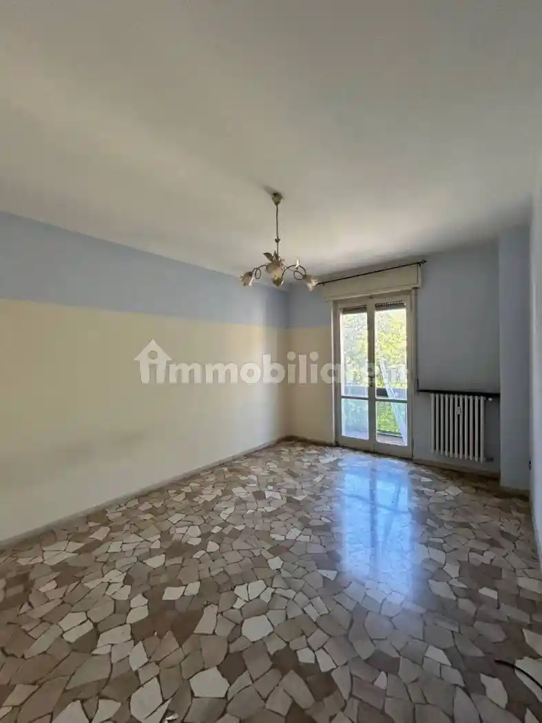 Appartamento in affitto a Erba