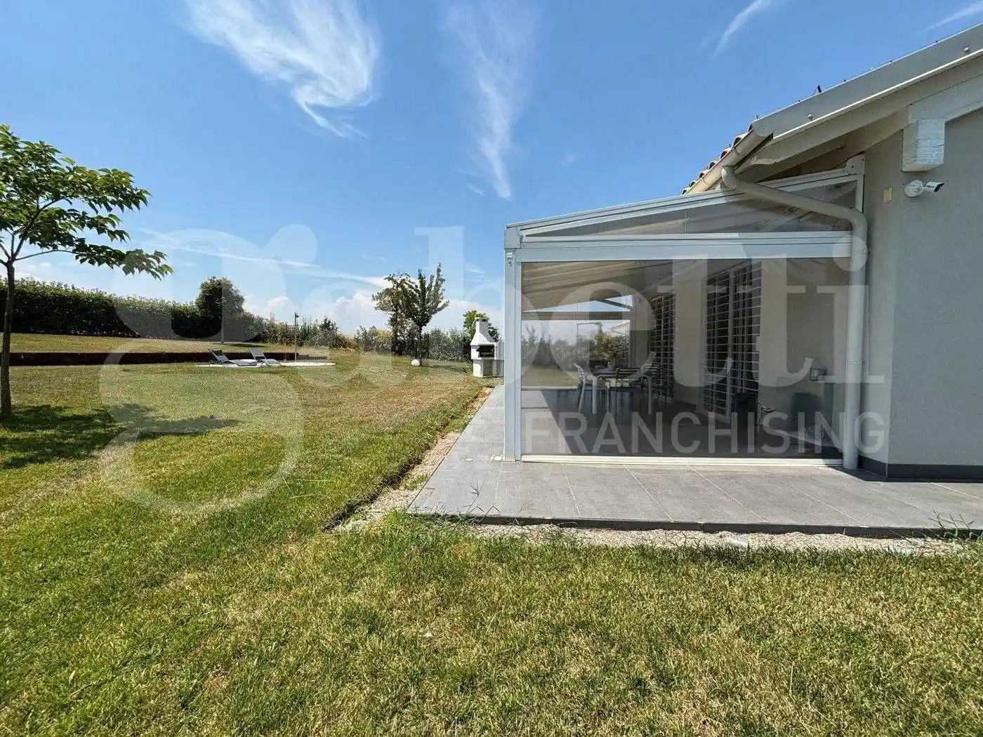 Villa in vendita a Zola Predosa