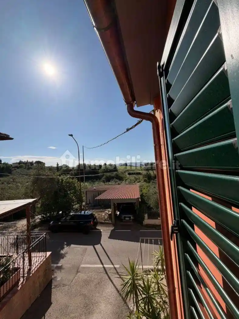 Casa indipendente in vendita a Lastra a Signa
