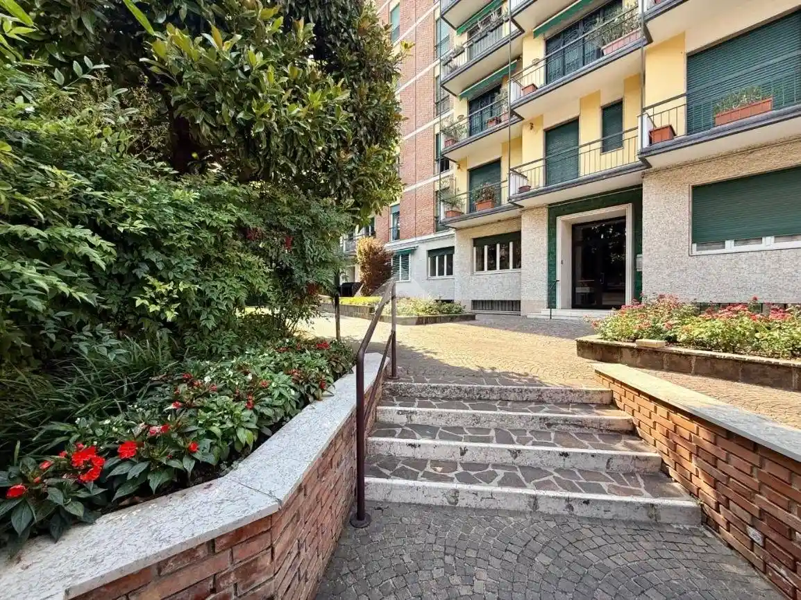 Appartamento in vendita a Brescia