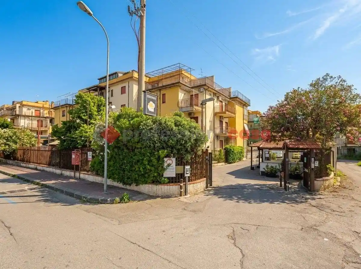 Appartamento in vendita a Giardini-Naxos