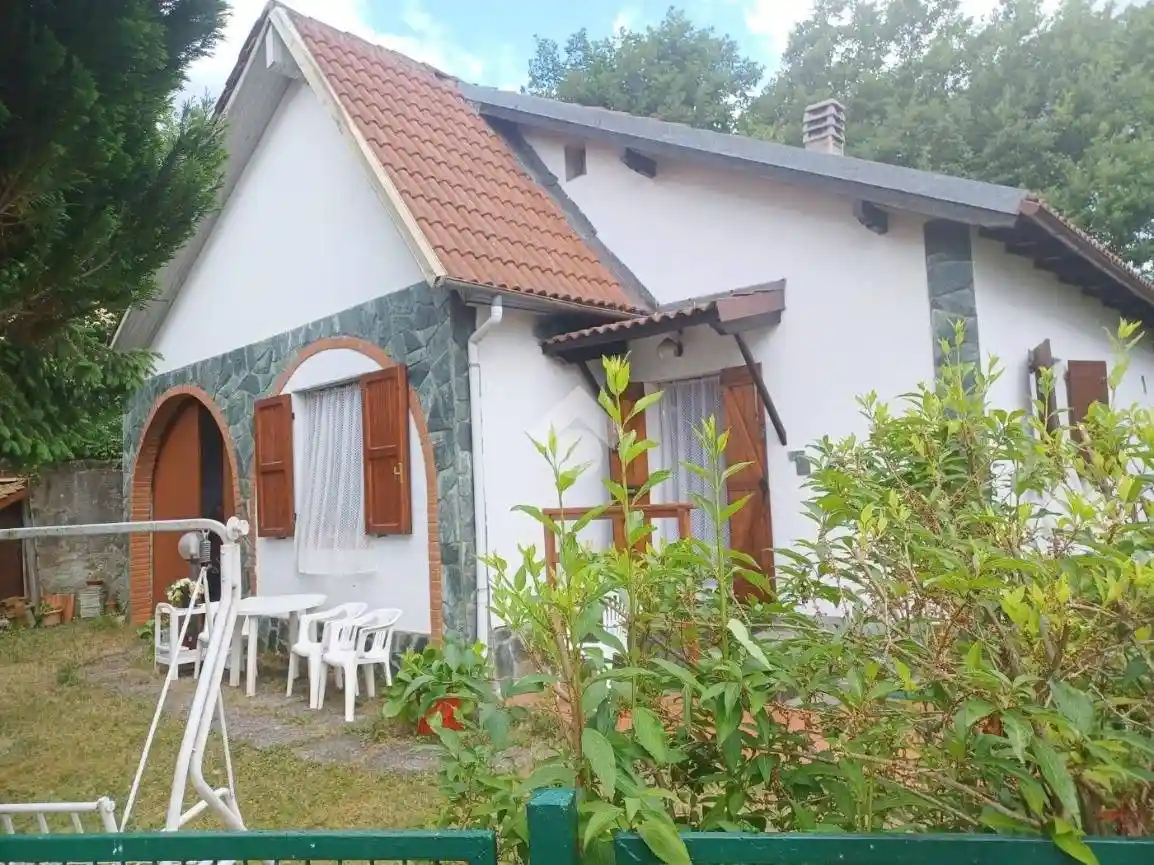 Villa in vendita a Ponzone