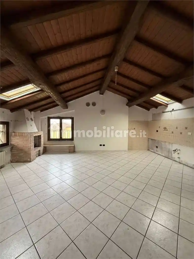 Appartamento in vendita a Brignano Gera d'Adda
