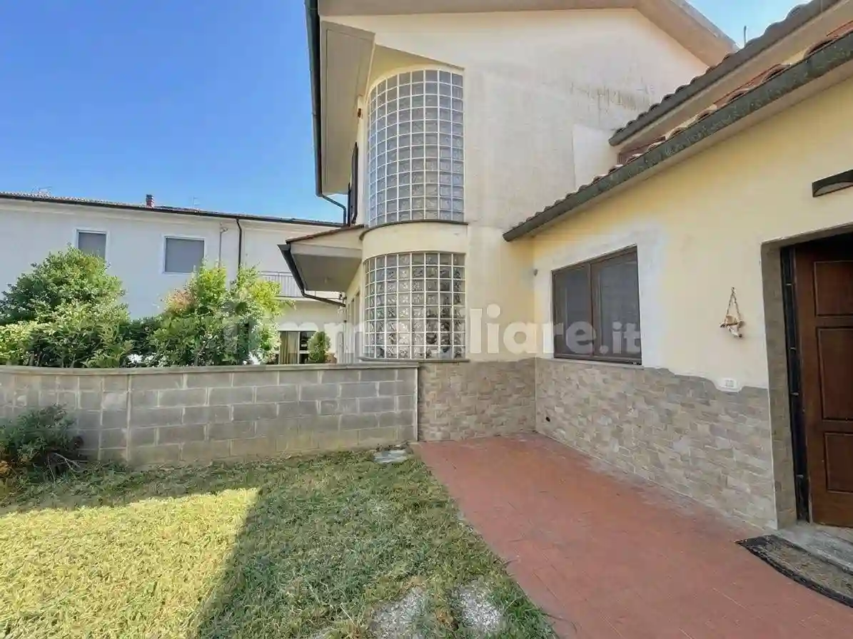 Casa indipendente - foto 2
