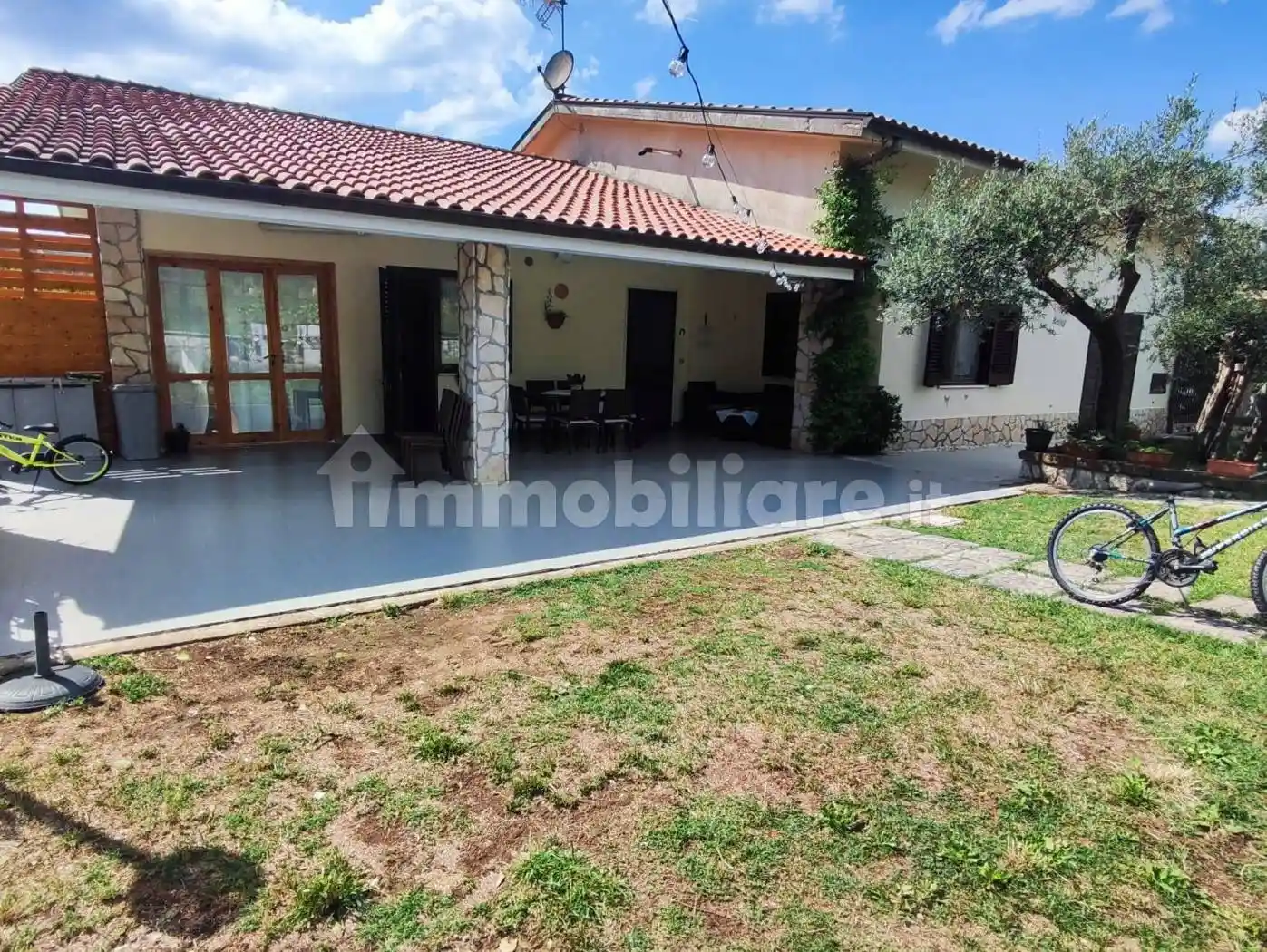 Villa in vendita a Chiusano di San Domenico