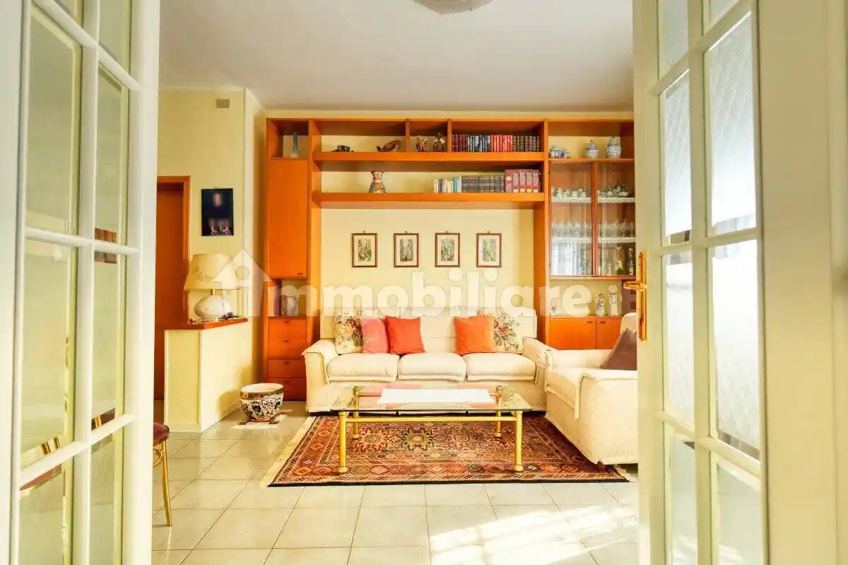 Villa in vendita a Fiorenzuola d'Arda