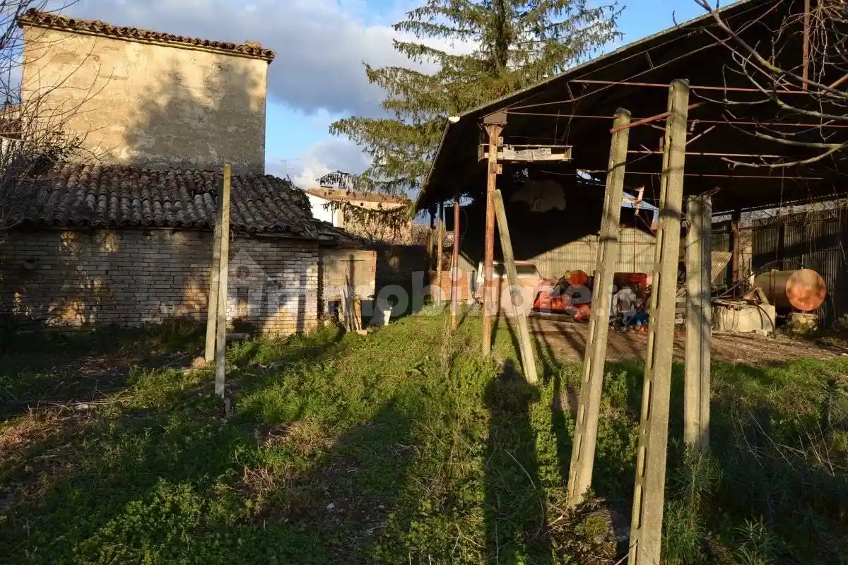 Rustico - Casale in vendita a San Giustino