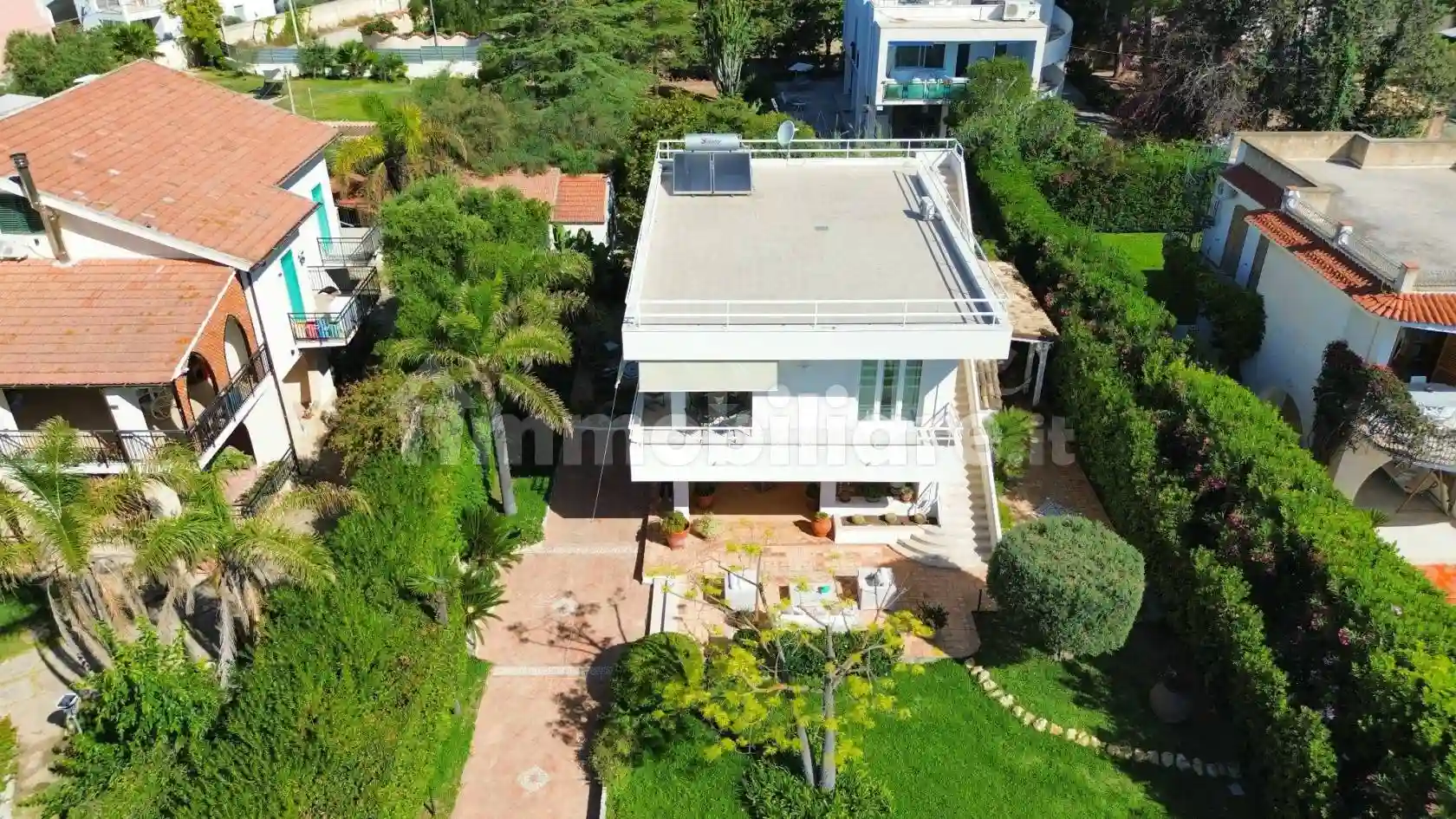 Villa - foto 2