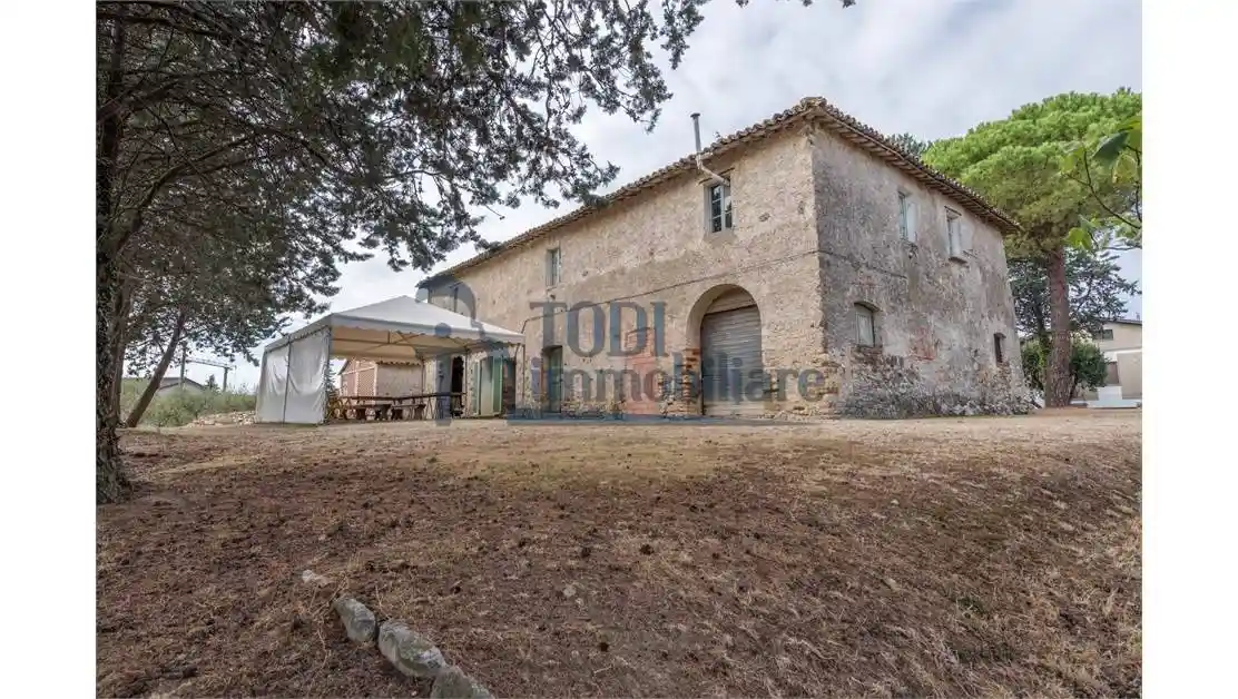 Rustico - Casale in vendita a San Venanzo
