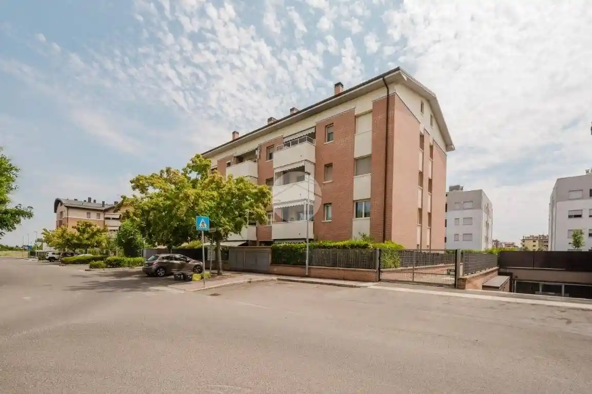 Appartamento in vendita a Zola Predosa
