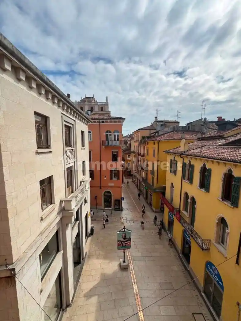 Appartamento in affitto a Verona