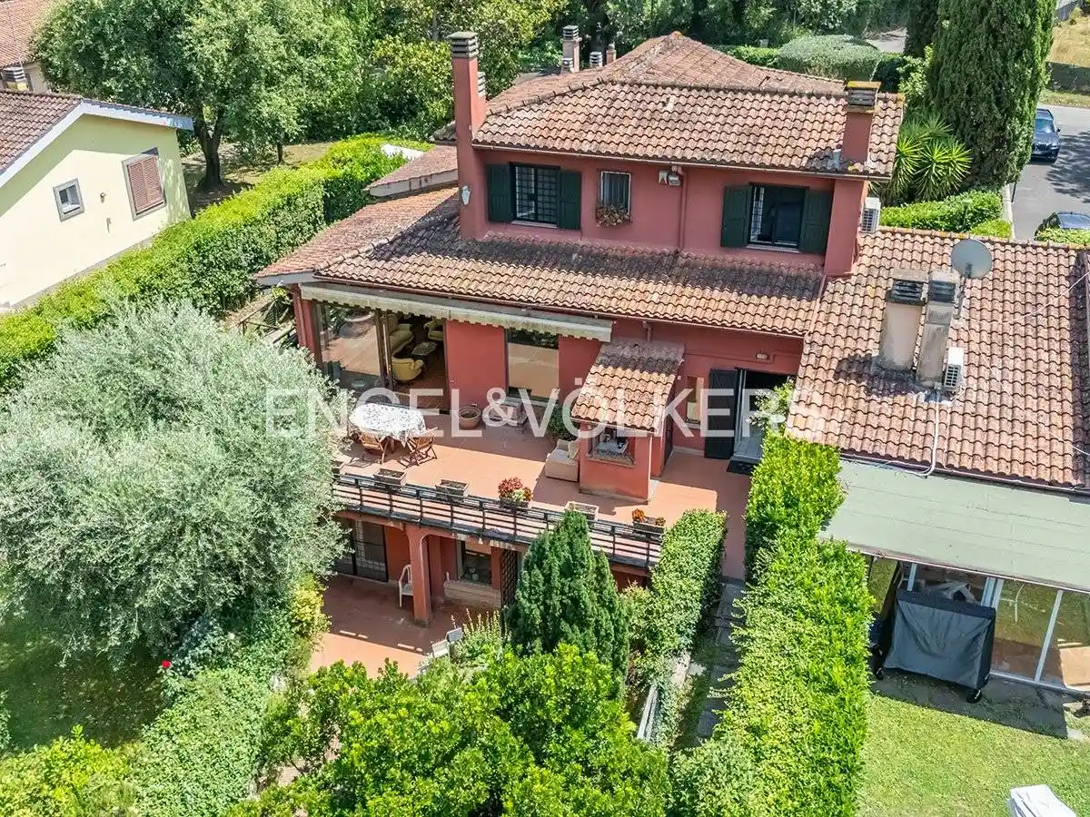 Villetta a schiera in vendita a Roma