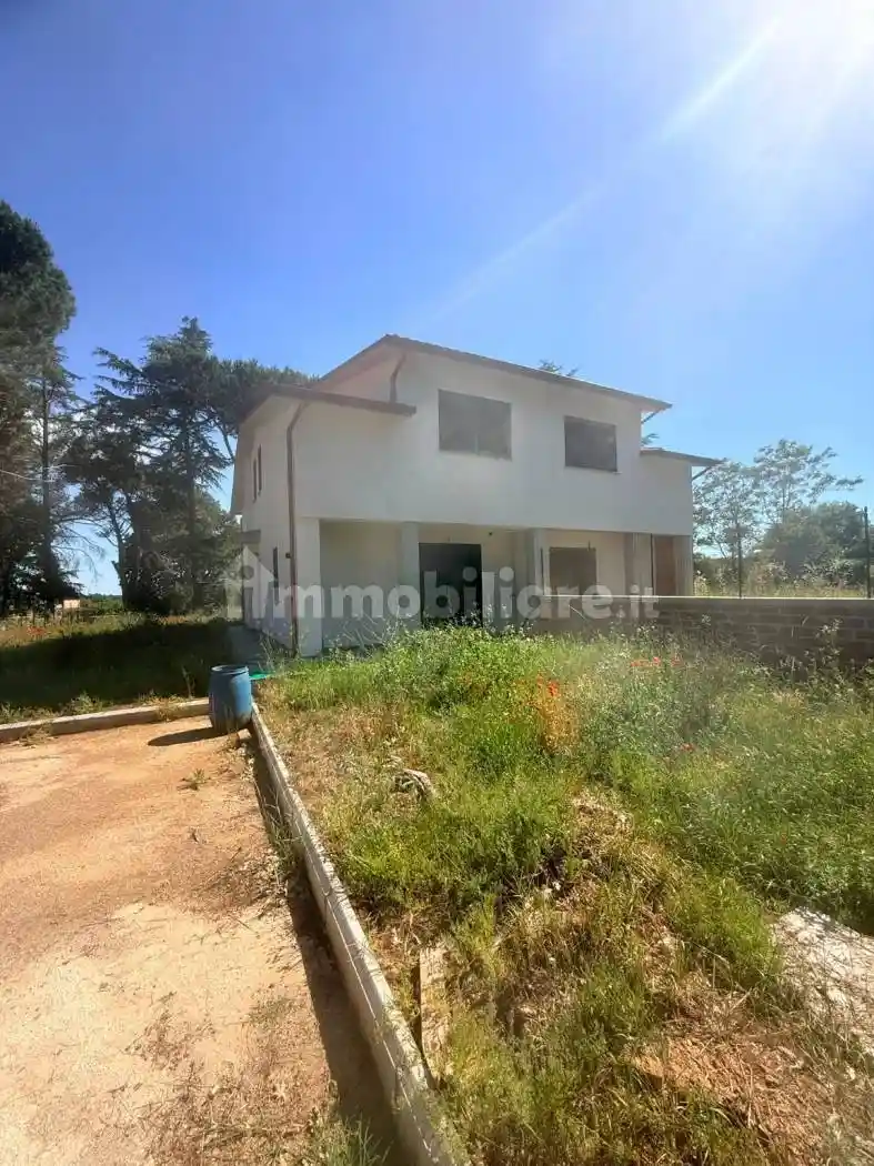 Villa in vendita a Nepi