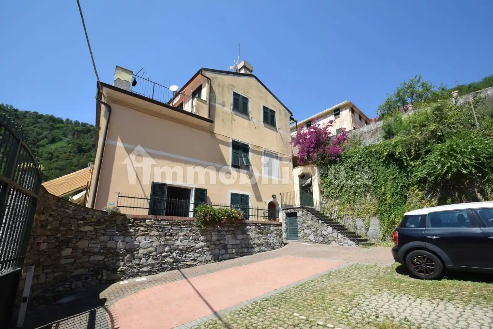Appartamento in vendita a Genova