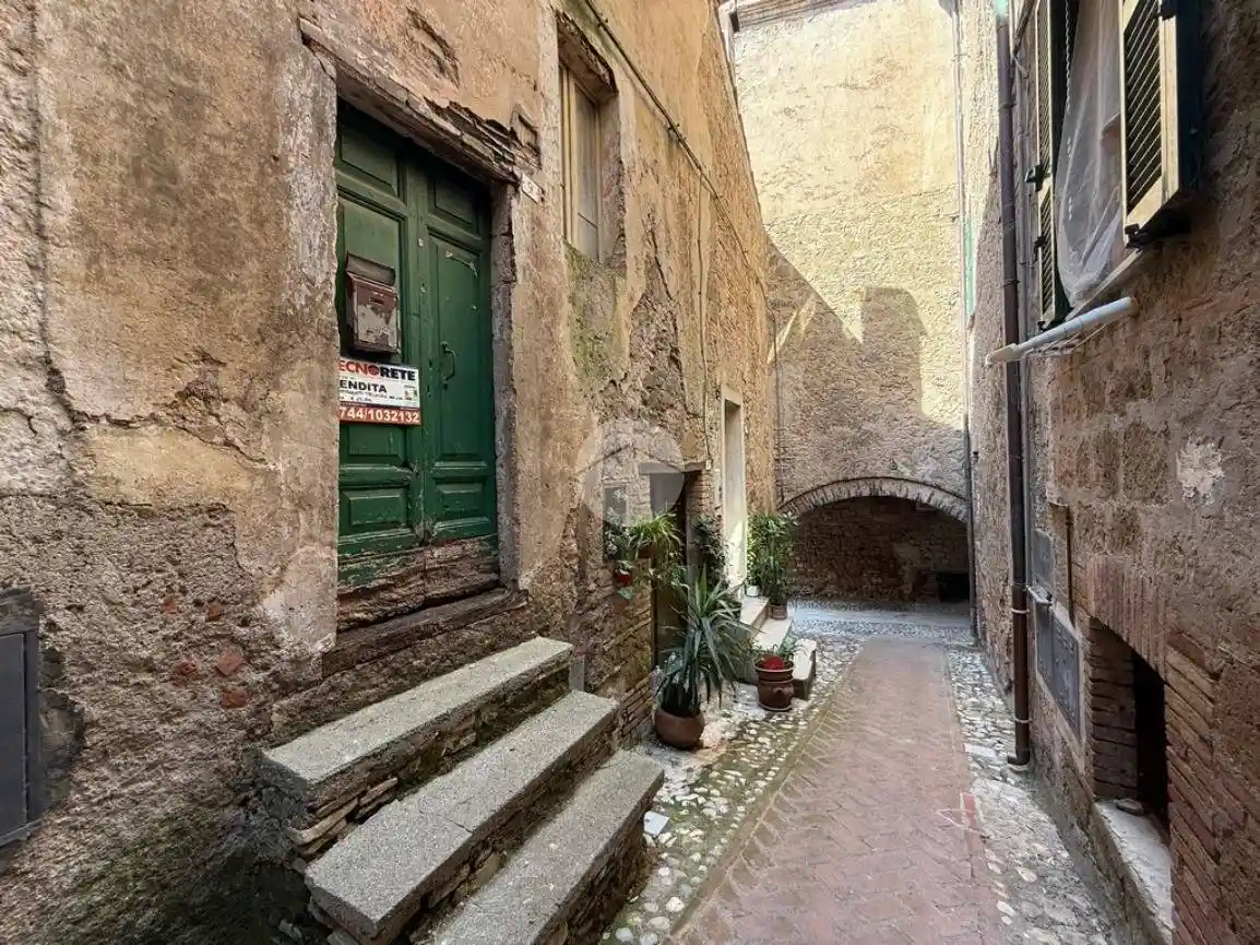 Appartamento in vendita a Collevecchio
