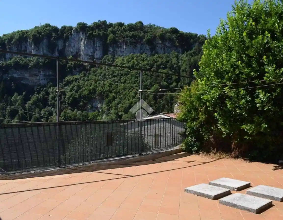 Casa indipendente in vendita a Tagliacozzo