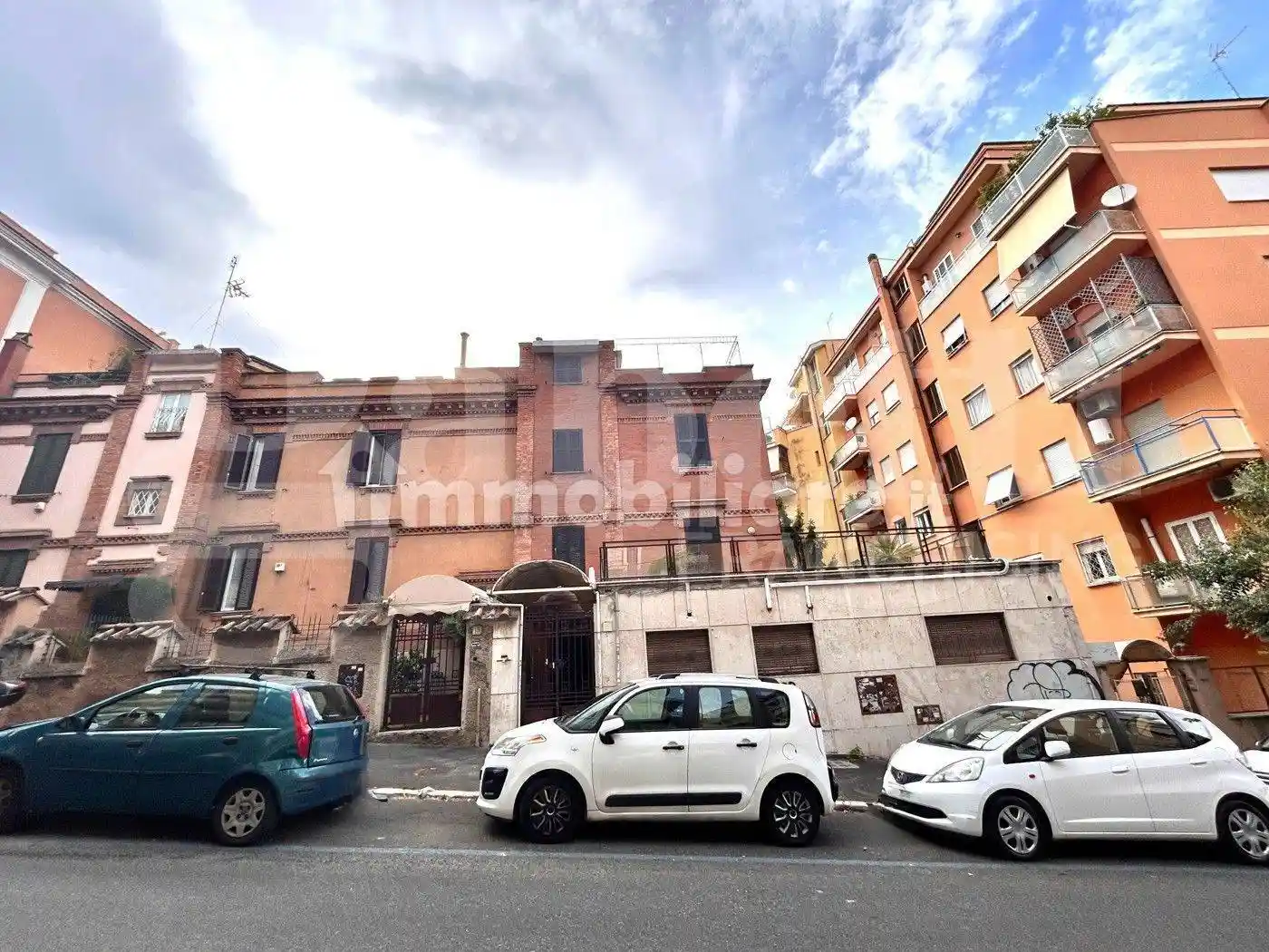 Palazzo - Edificio in affitto a Roma
